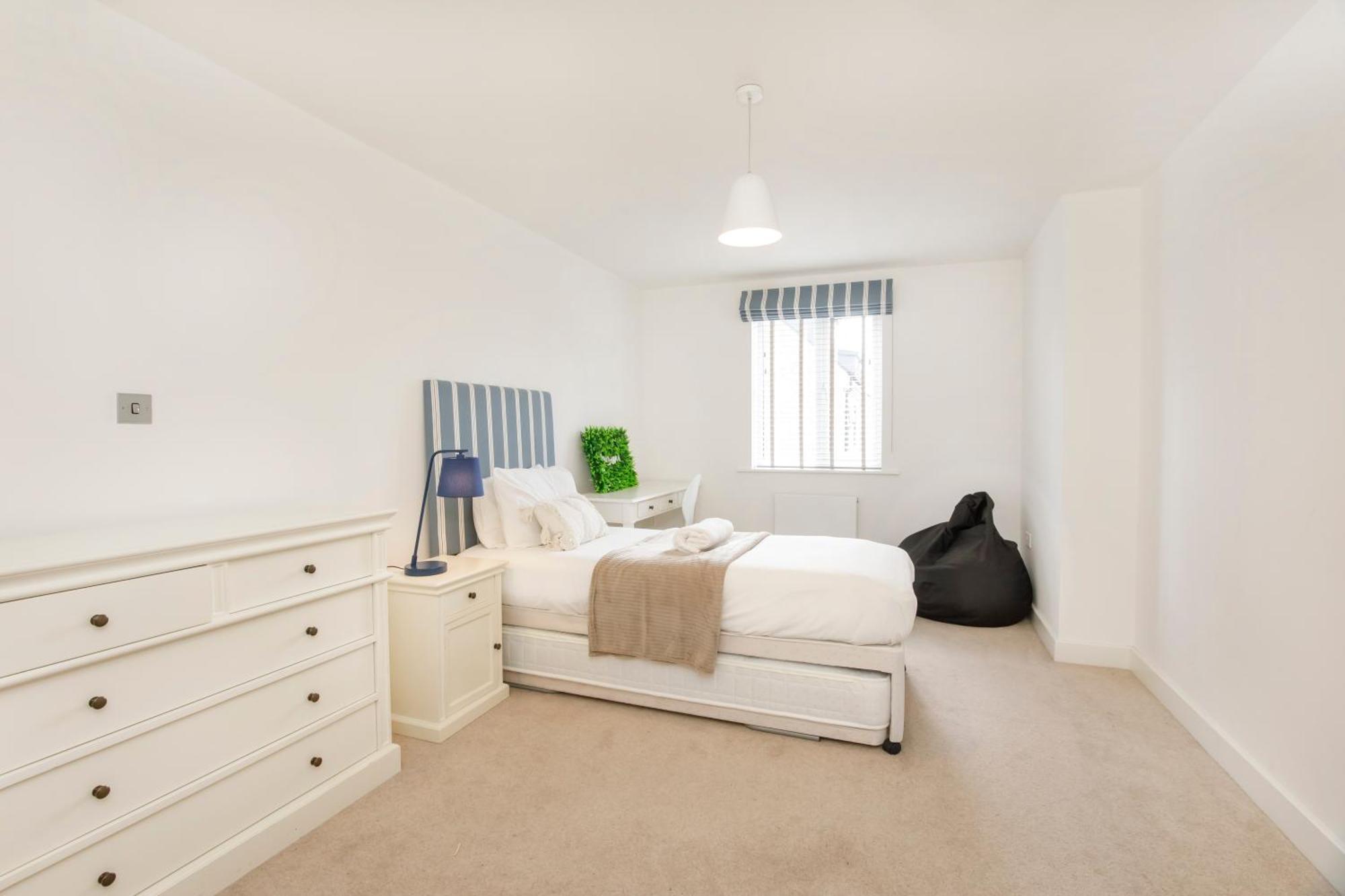 Mount Vale 4 Bedroom Luxury Home & Free Parking York Extérieur photo